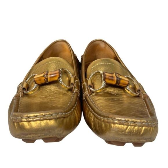 Gucci Women's 2000s Accent Gold Leather Loafers Sz 8.5 - Picture 4 of 14